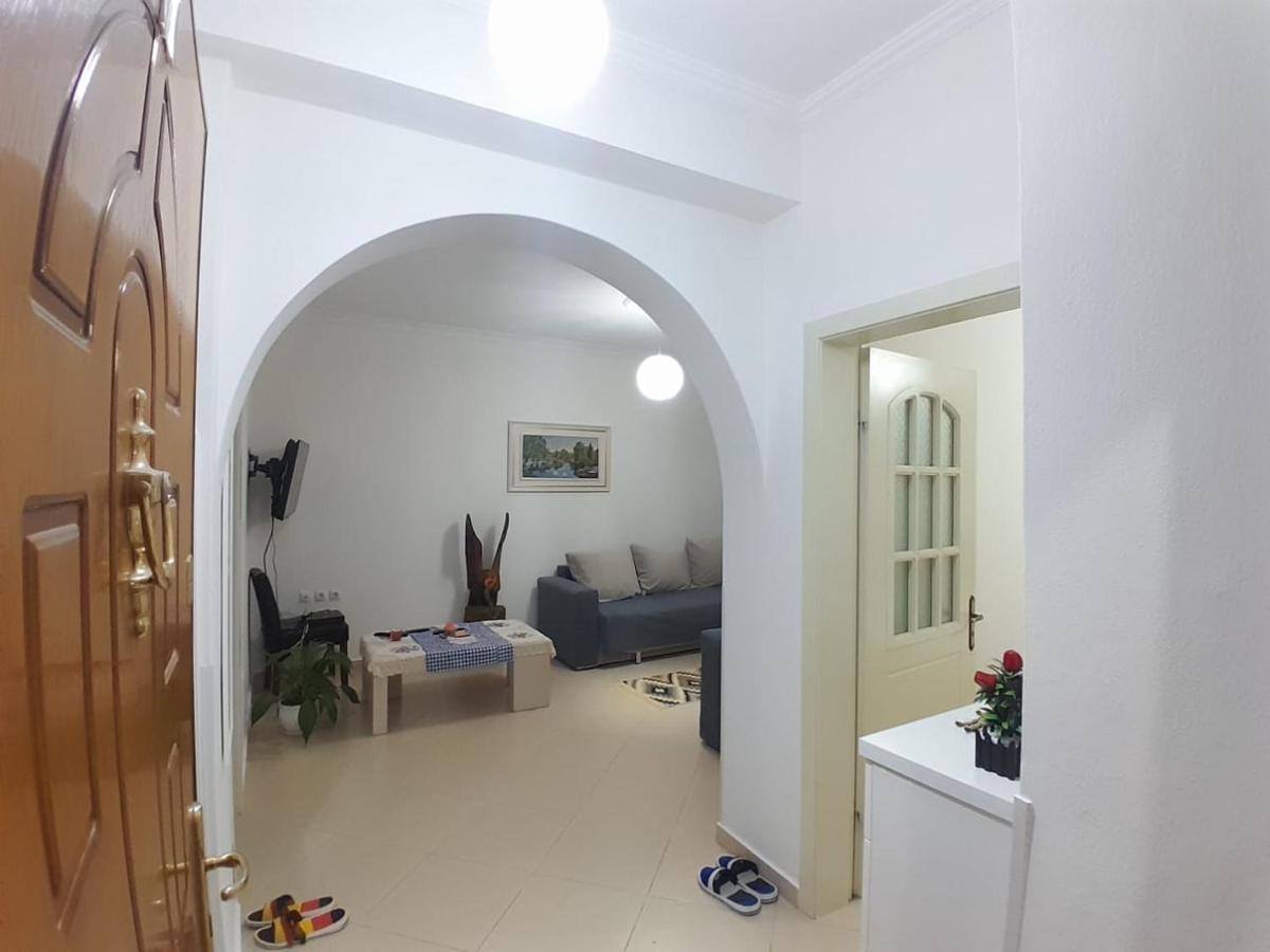 Taverna Laberia 3 Apartamento Gjirokastër
